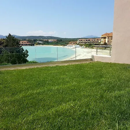 Appartamento Delfini Sul Mare Golfo Aranci Exterior photo