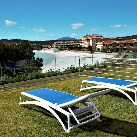 Appartamento Delfini Sul Mare Golfo Aranci Exterior photo